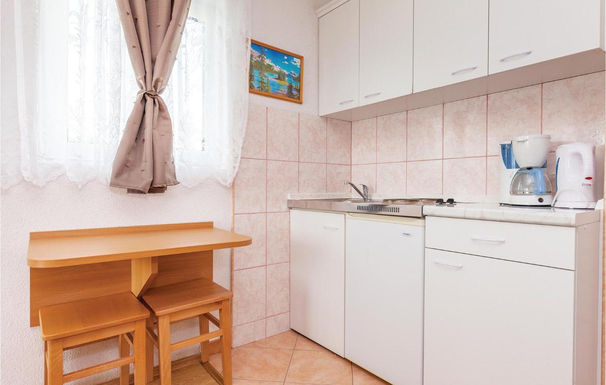 Stunning Apartment In Crikvenica With Wifi Buitenkant foto